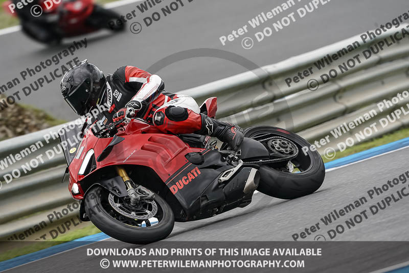 estoril;event digital images;motorbikes;no limits;peter wileman photography;portugal;trackday;trackday digital images